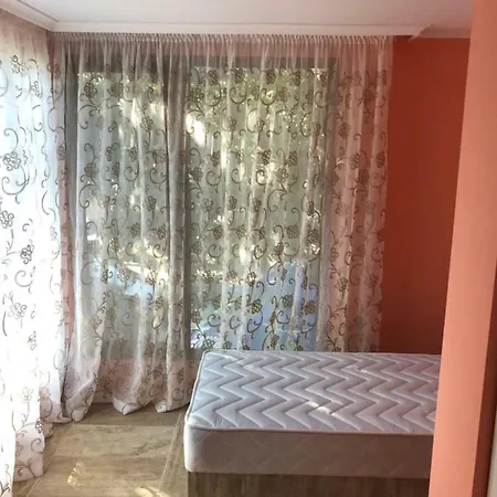 Ул. „Брацигово“ 13 Апартамент